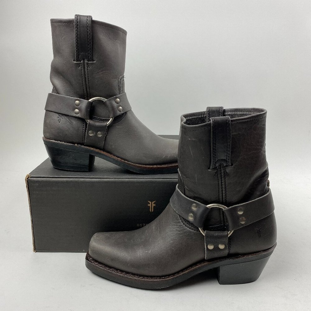 FRYE Pull On HARNESS 8R Ankle Boots Smoke A305255